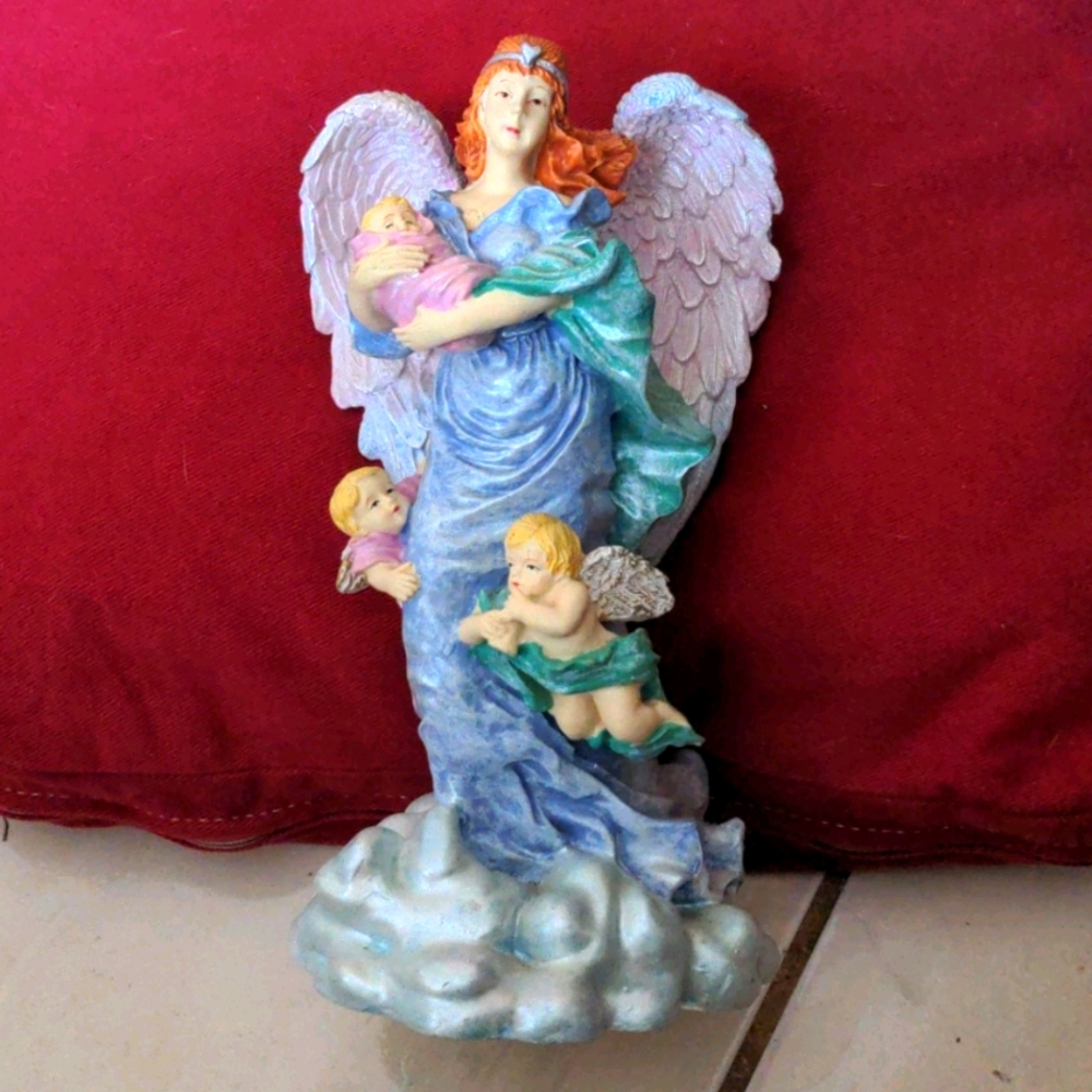 Statue